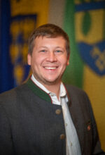 Benjamin-Fleck-1-150×220