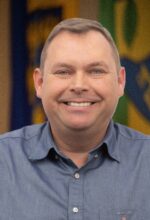 Ludwig_Lauterbach_mit_Hintergrund_0-1-150×220